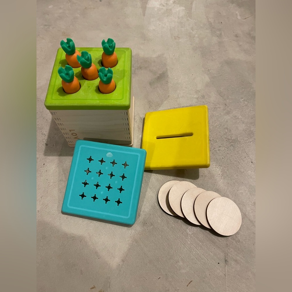 Lovevery Fine Motor Box Toy